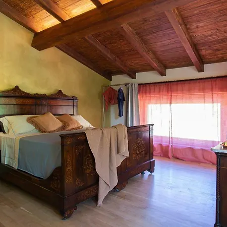 Relais Sant'ambrogio Farm stay